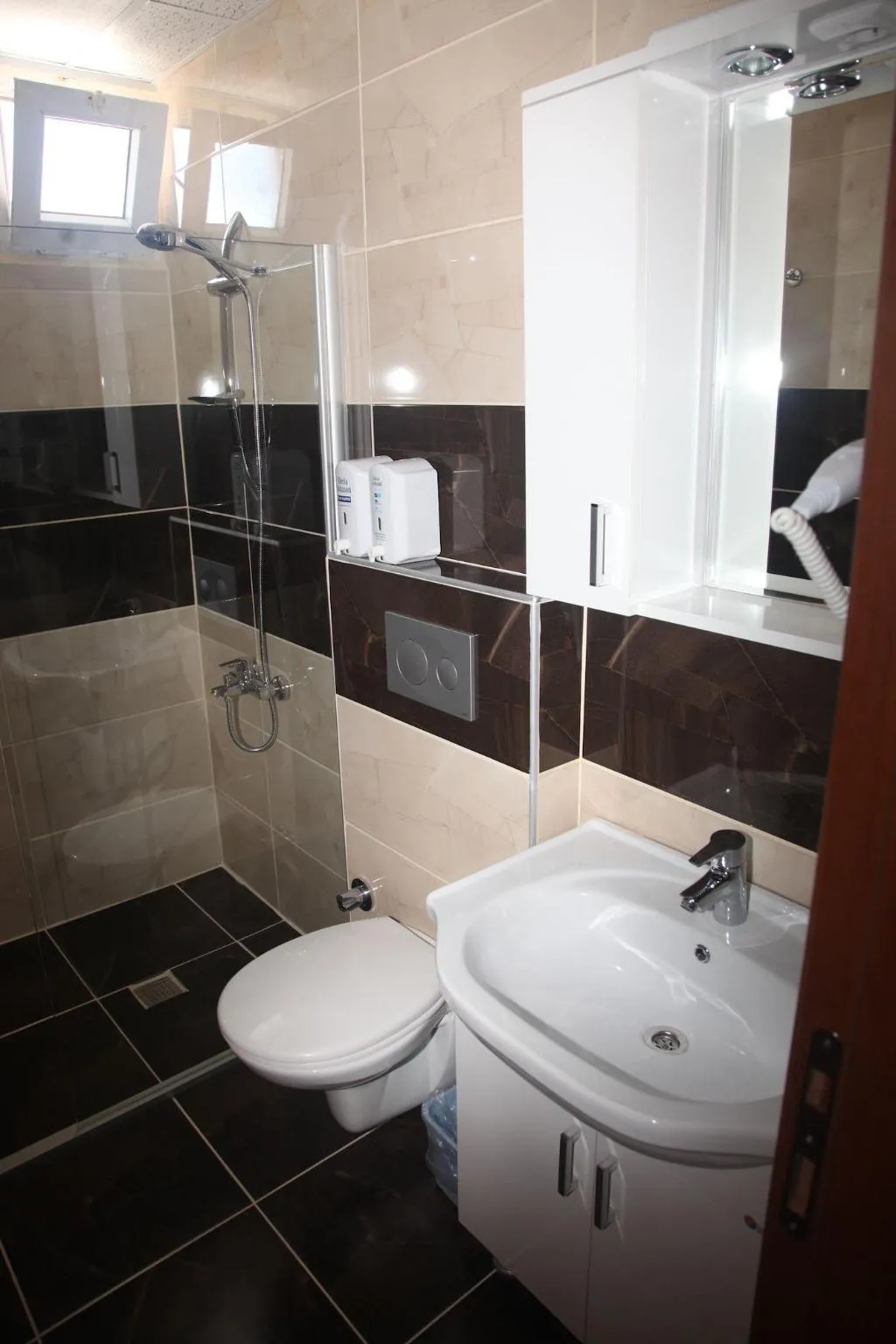 Room, Gunduz Otel, Antalya