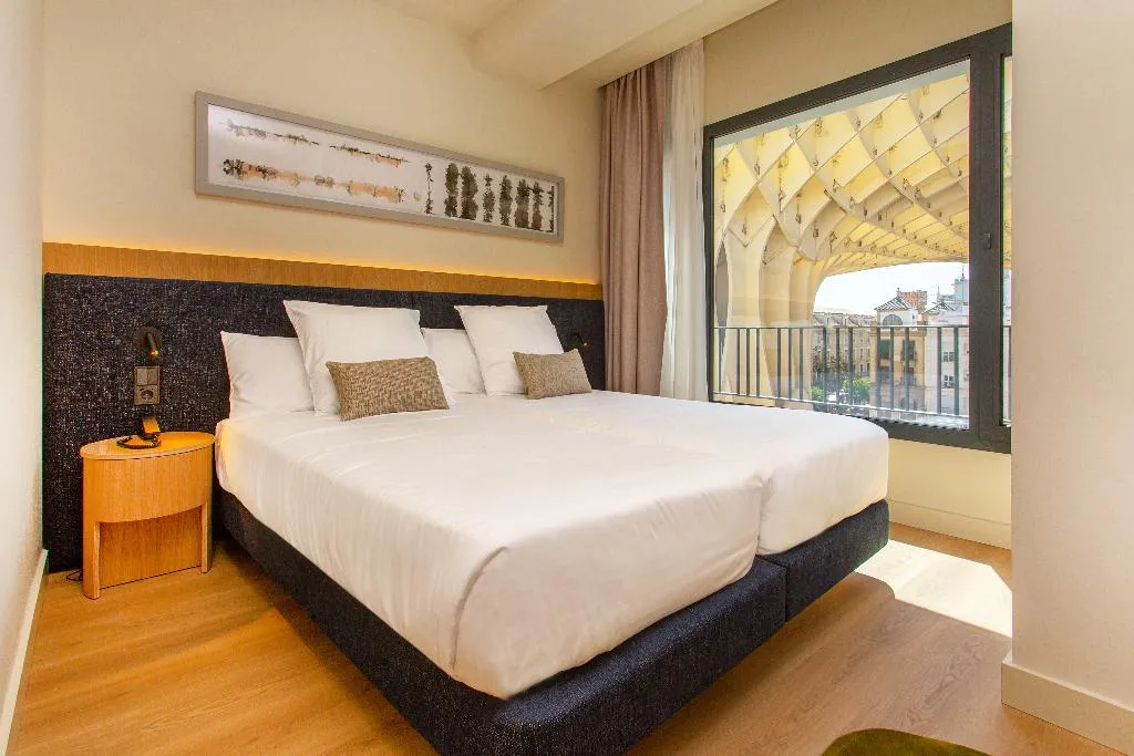 DOUBLE SINGLE USE DELUXE Room, Ocean Drive Sevilla, Seville