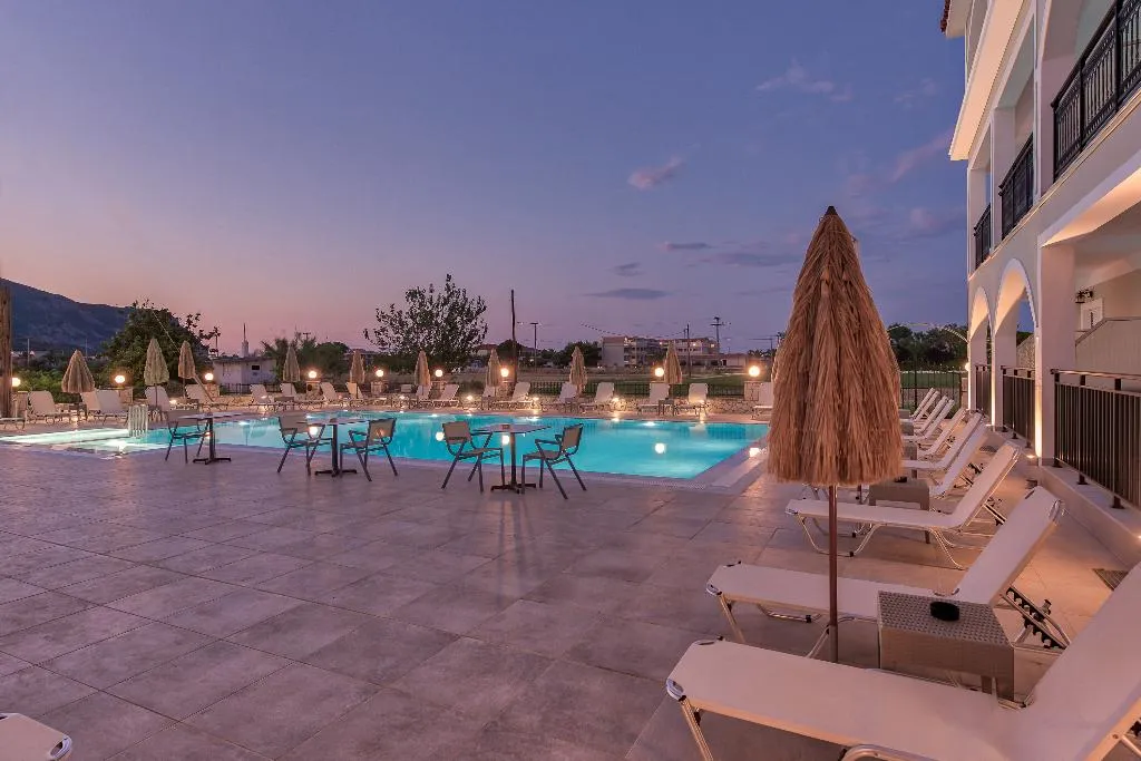 Pool, Athina Apts, Zante