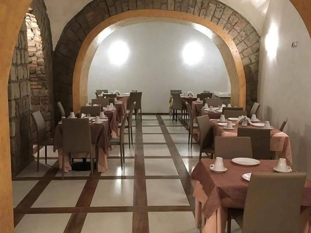 Restaurant, La Pace, Naples