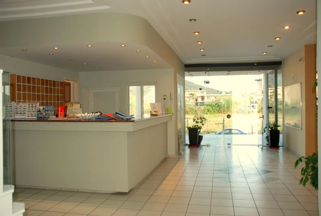 Lobby, Bayside, Rhodes
