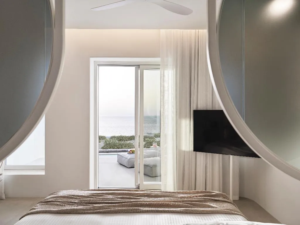 SUITE SEA VIEW WITH PRIVATE POOL Room, Lovia Mykonos, Mykonos