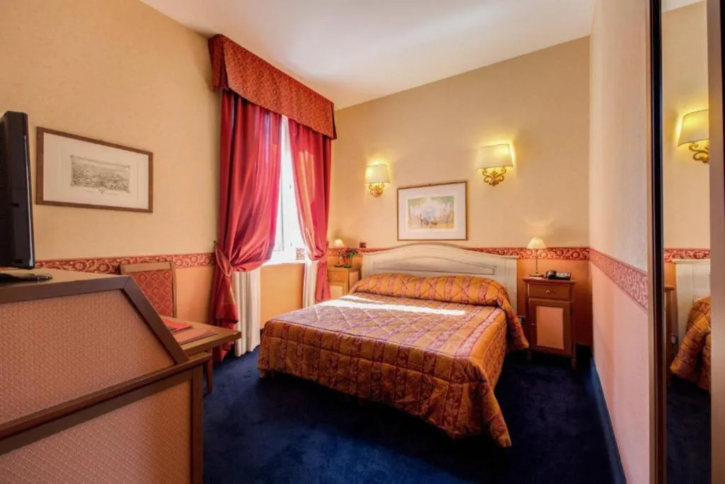 DOUBLE STANDARD Room, Antico Palazzo Rospigliosi, Rome