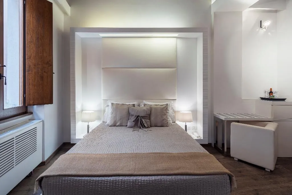 DOUBLE SUPERIOR Room, Gigli D'Oro Suite, Rome
