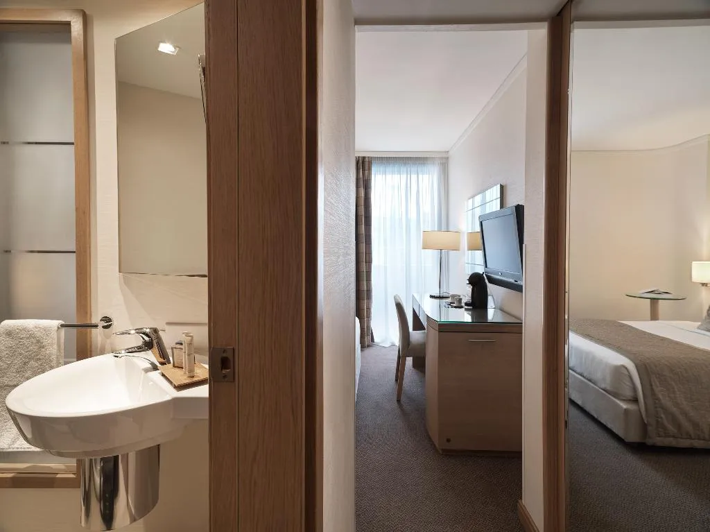SINGLE SUPERIOR Room, Galaxy Hotel Iraklio, Crete