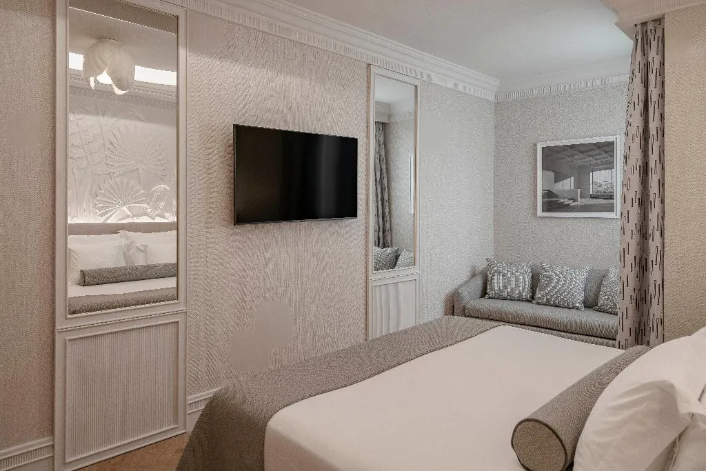 TRIPLE STANDARD Room, Vincci Madrid Centrum, Madrid