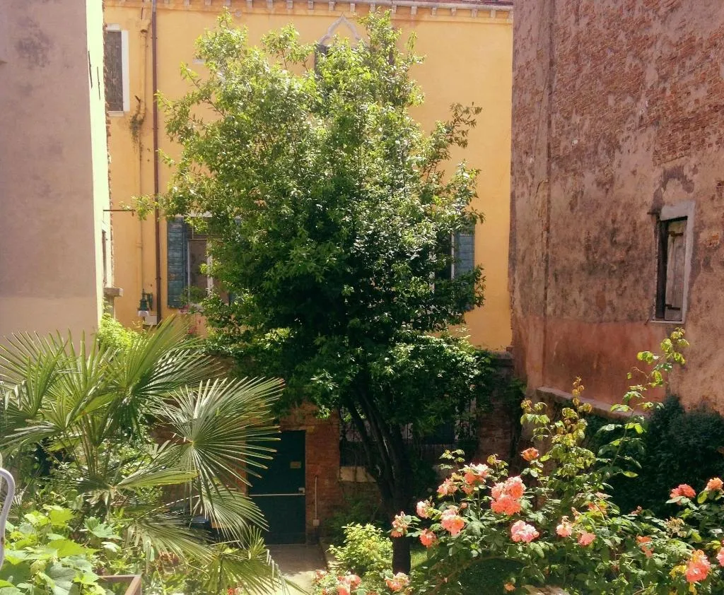 General view, 3749 Ponte Chiodo Guest House, Venice
