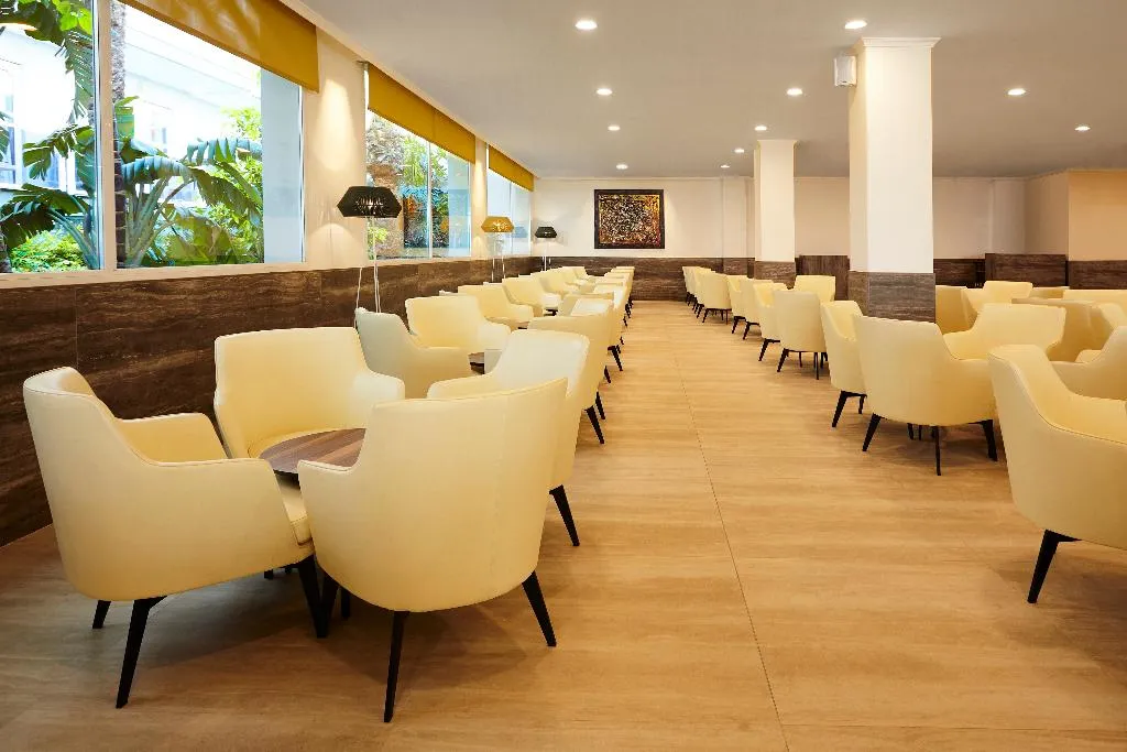 Bar, Hotel Las Arenas Affiliated by Meliá, Costa Del Sol