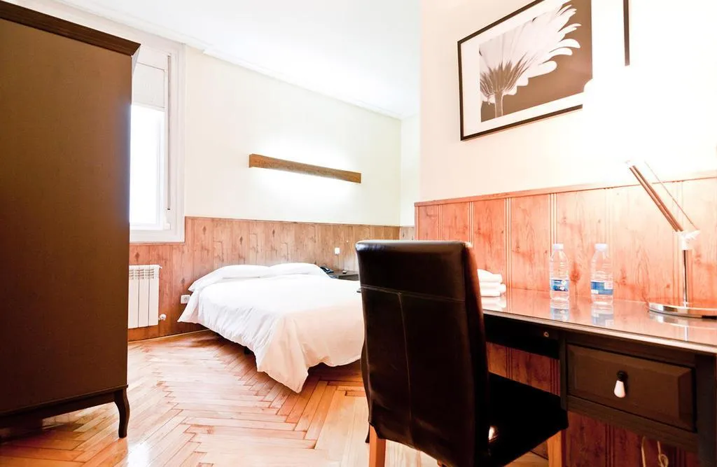 General view, Asuncion Hostal, Madrid