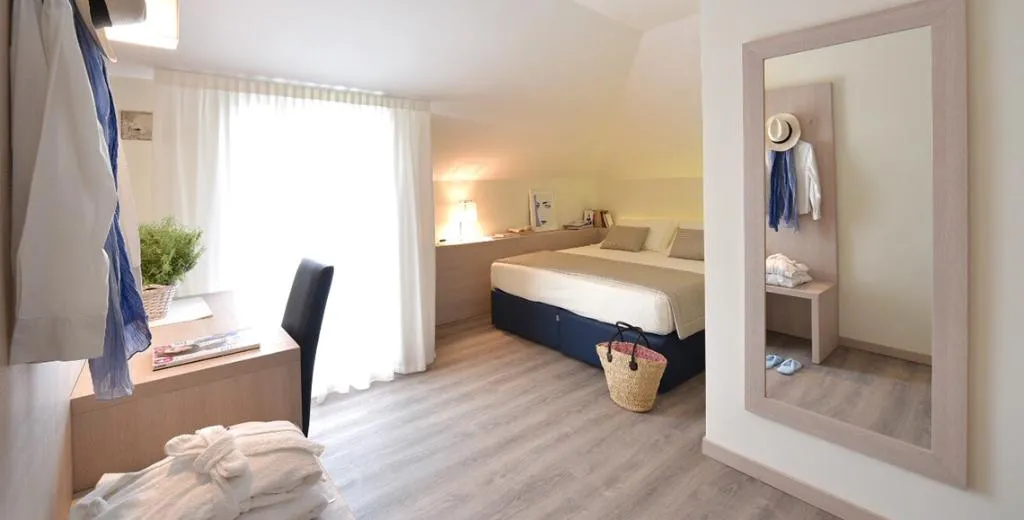 DOUBLE STANDARD Room, Hotel Negresco, Venice