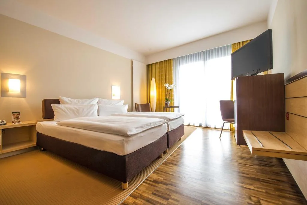 Room, Centrovital, Berlin