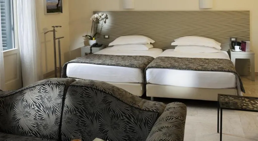 Room, Garibaldi, Palermo