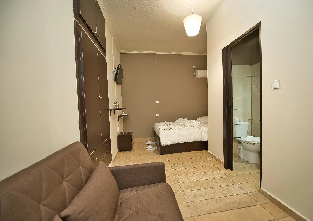 TRIPLE CITY VIEW Room, Athens City Plaza, Athens