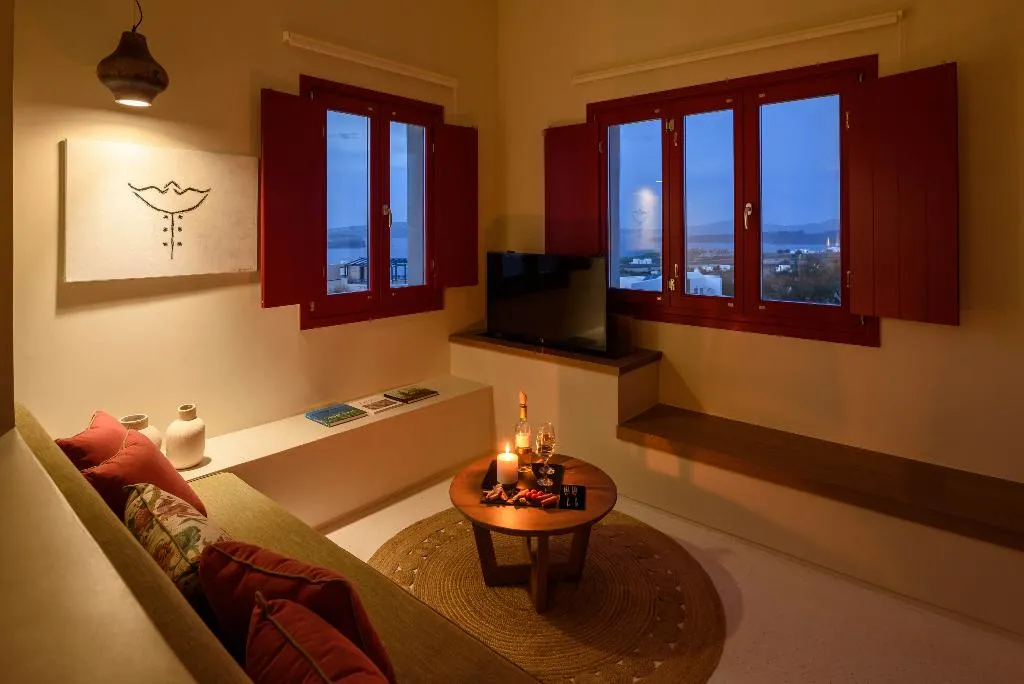 SUITE PREMIUM Room, Potnia Theron Suites, Santorini