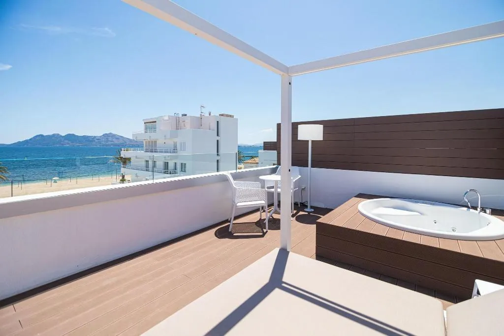 Terrace, Hobby Club, Majorca