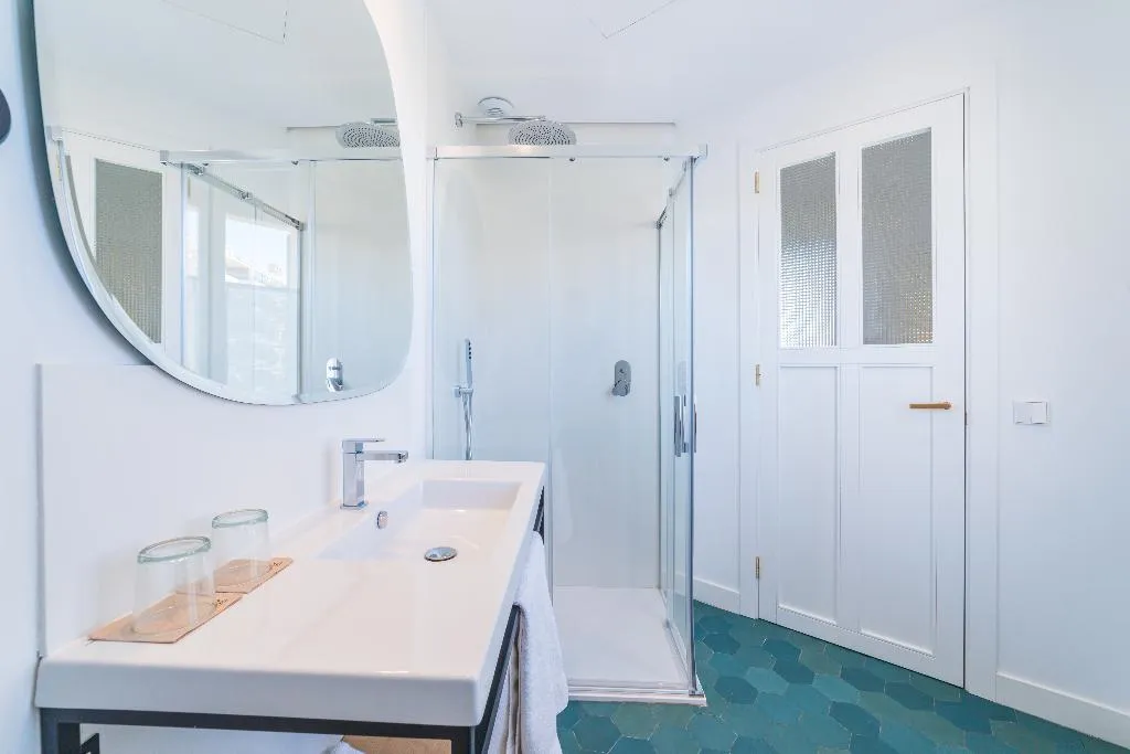Room, Nou Baleares, Majorca
