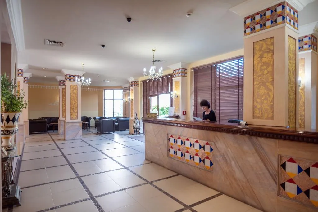 Lobby, Palazzo, Bourgas