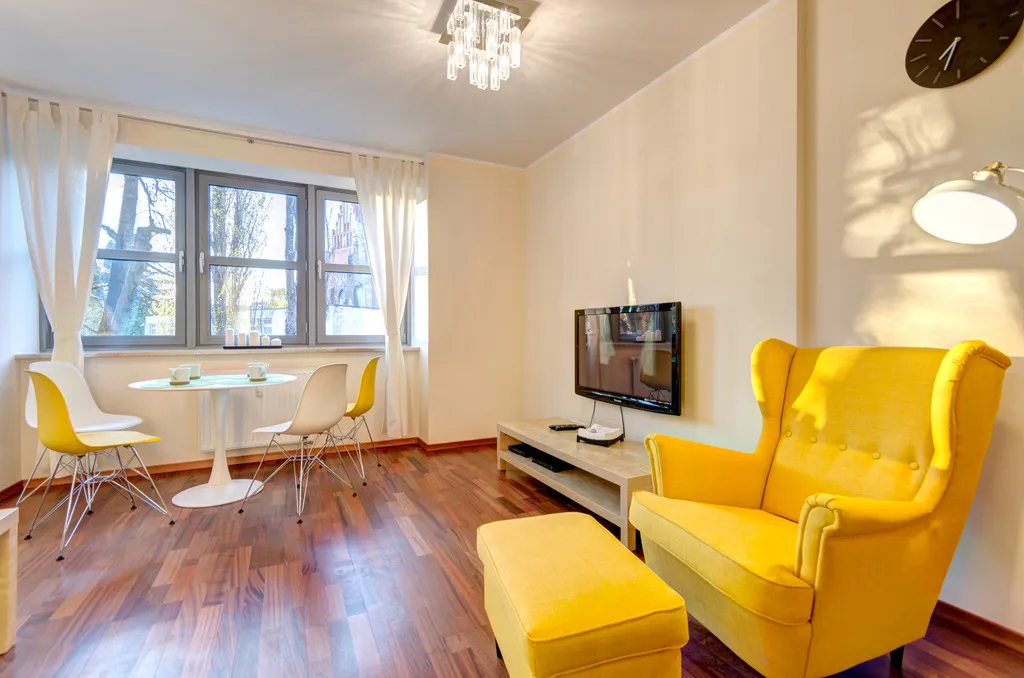 APARTMENT WITH BALCONY Room, Dom & House - Apartamenty Kamienice Nad Motlawa, Gdansk