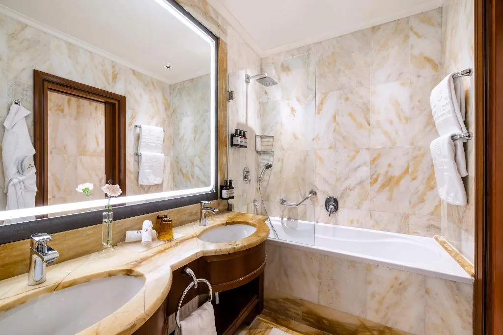 SUITE STANDARD Room, NH Collection Prague Carlo IV, Prague