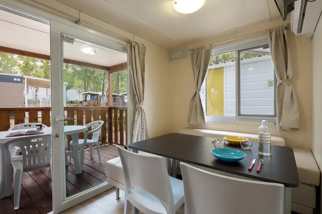 MOBILE HOME SUPERIOR TWO DOUBLE BEDS Room, Centro Vacanze Isuledda, Olbia