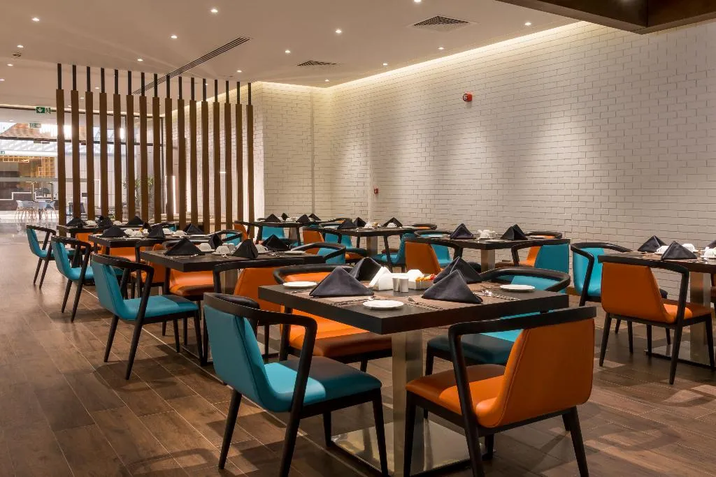 Restaurant, Flora Inn Hotel Dubai Airport, Dubai