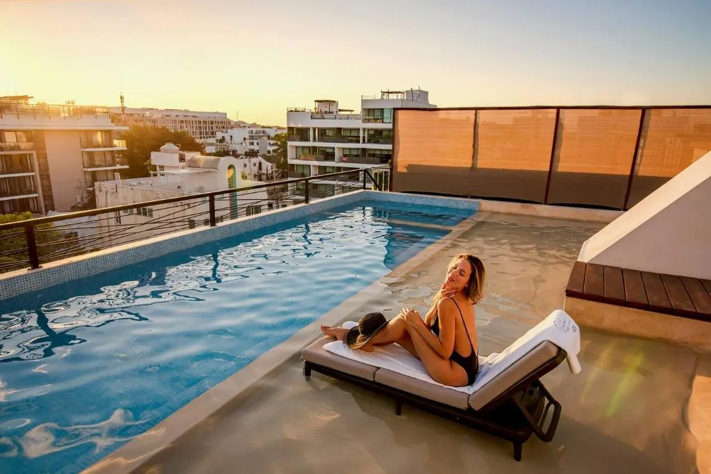 Pool, Emiliano 42 Condos Boutique, Playa Del Carmen