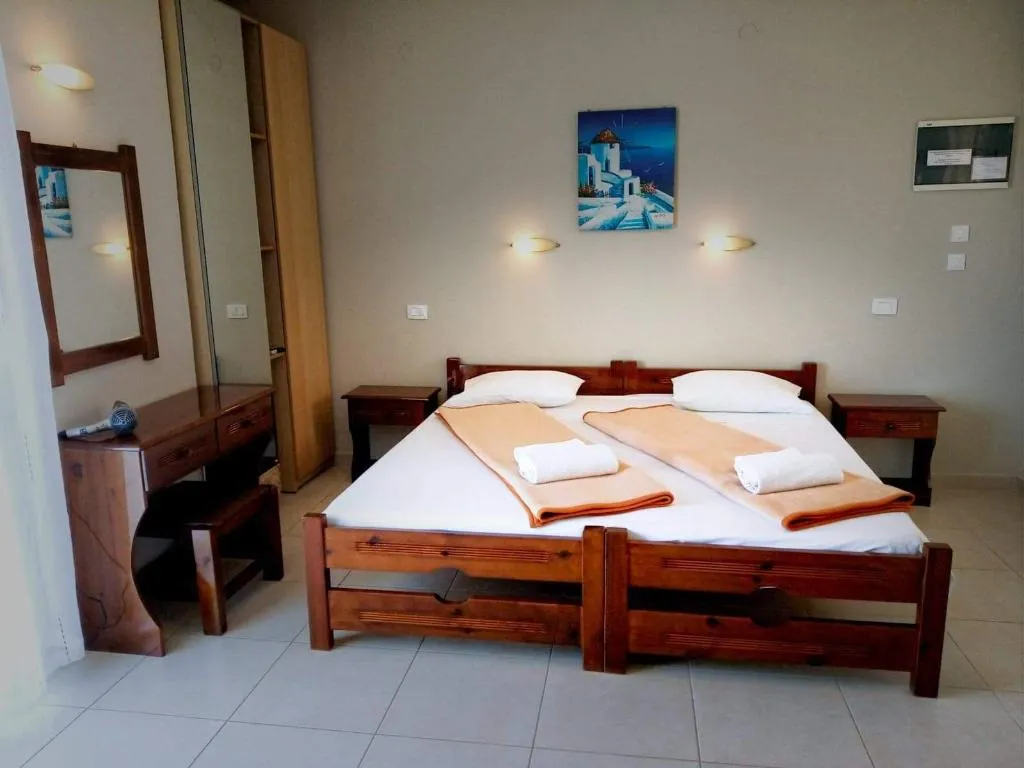 STUDIO STANDARD Room, Oskars Studios & Apartments, Kefallinia