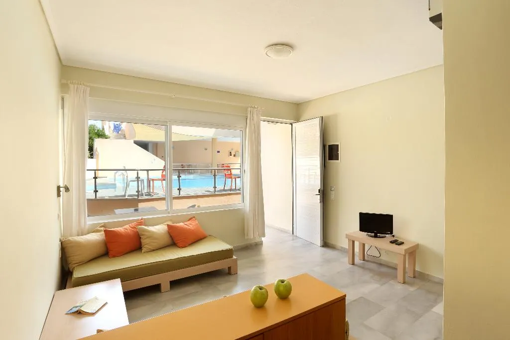 APARTMENT DUPLEX Room, Elma's Dream Apartments, Crete