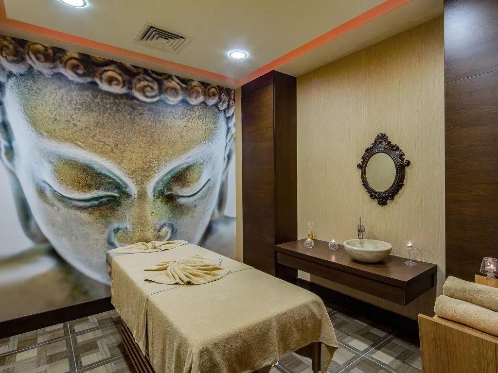 Sports and Entertainment, Holiday Inn Antalya Lara, Antalya