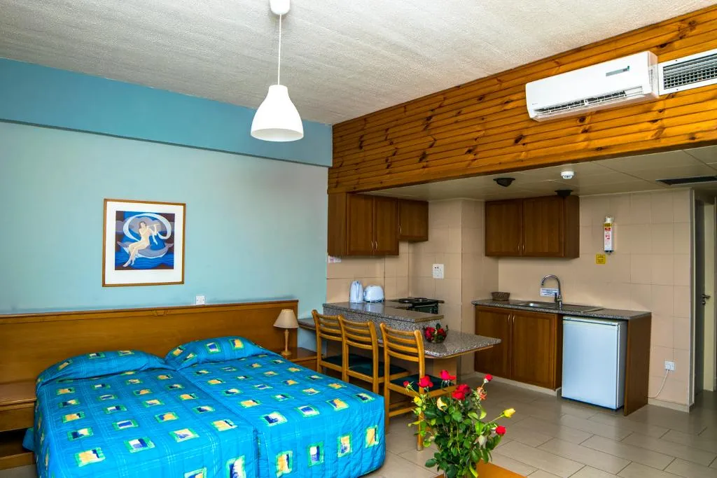 STUDIO STANDARD Room, Helios Bay Hotel Apts & Villas, Cyprus