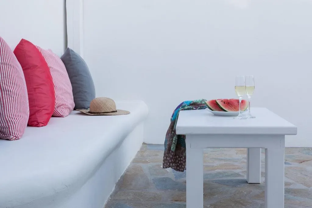 Room CAPACITY 4 Room, Villa Konstantin Rooms & Suites, Mykonos
