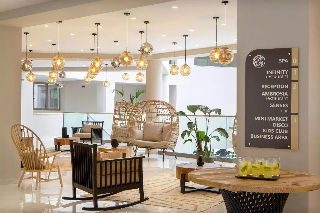 Lobby, Ajul Luxury Hotel & Spa Resort Registry Collection, Halkidiki