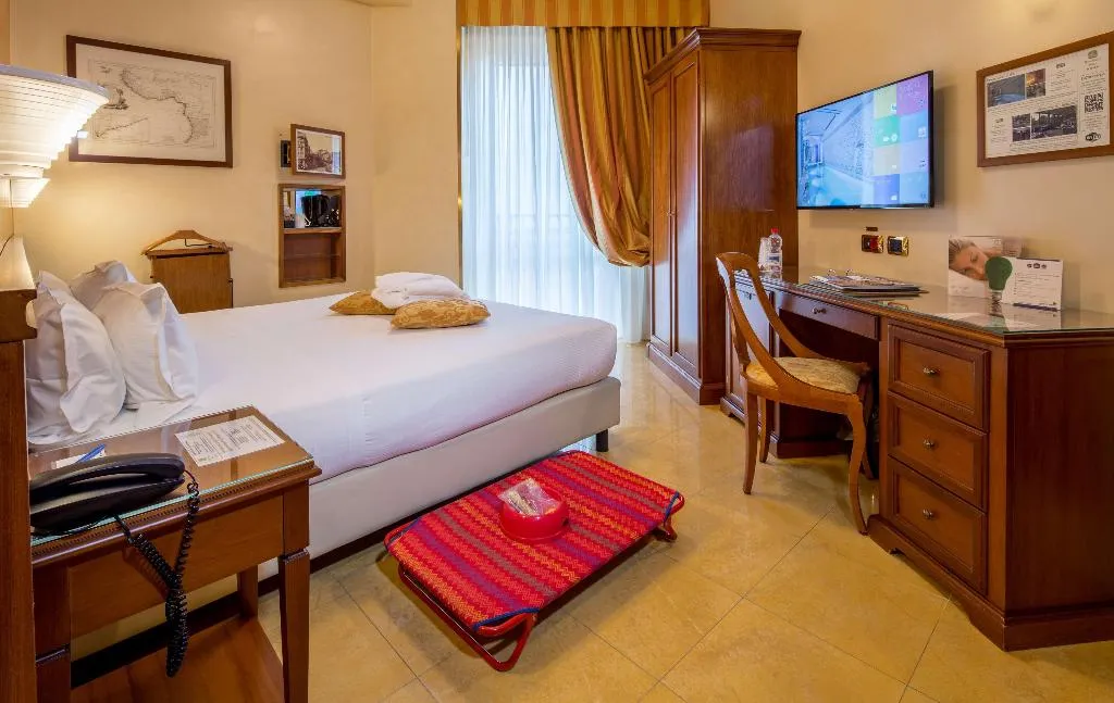 DOUBLE SUPERIOR Room, UNA HOTELS Galles Milano, Milan