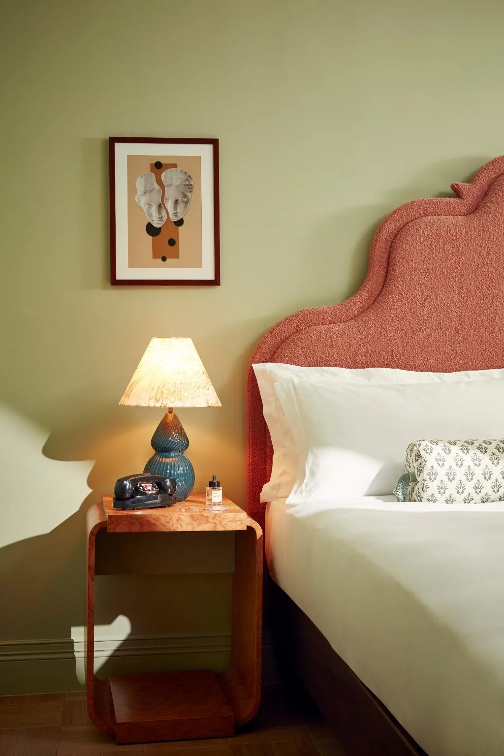 SINGLE STANDARD Room, The Hoxton Florence, Florence