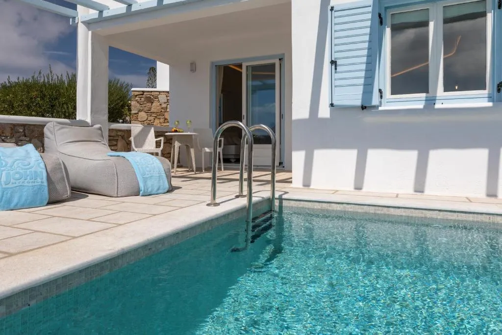 JUNIOR SUITE WITH PRIVATE POOL Room, Saint John Hotel Villas & Spa, Mykonos