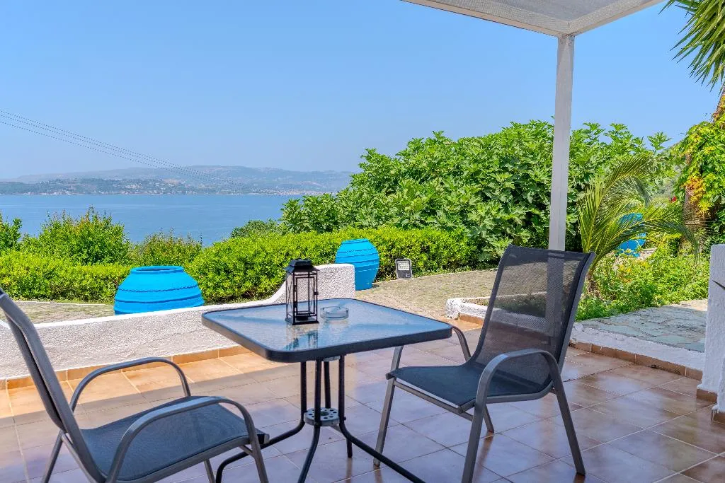 STUDIO SEA VIEW Room, Metaxatos Apartments, Kefallinia