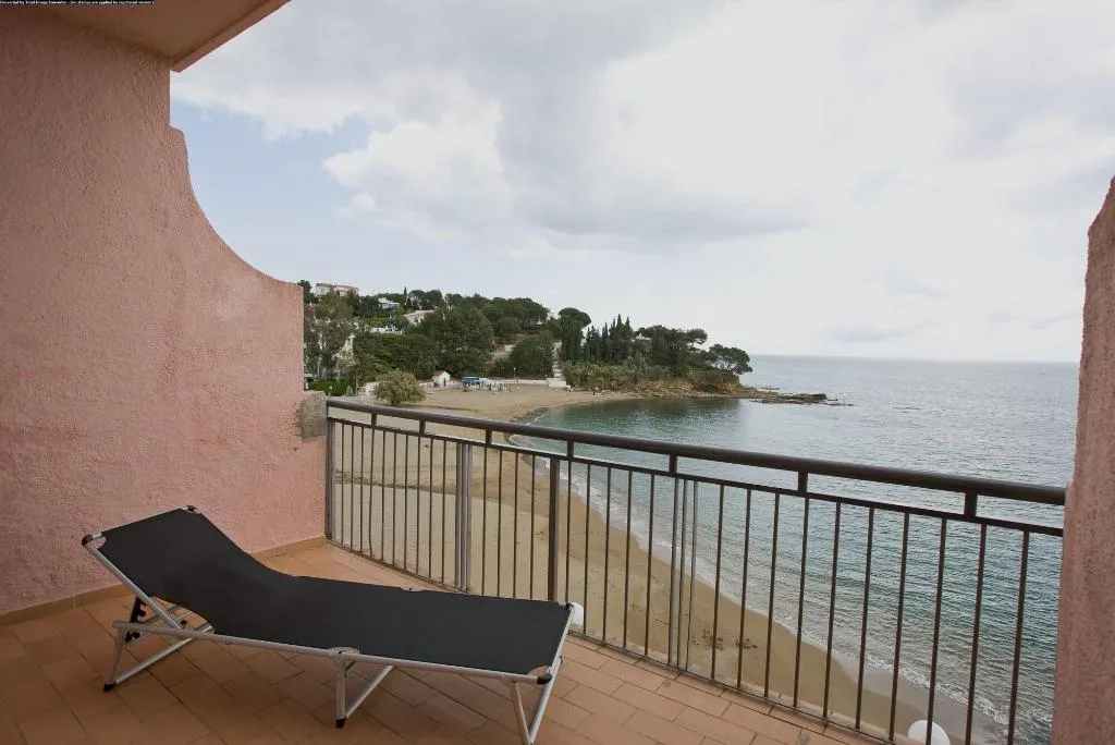 Room, Hotel Grifeu, Costa Brava