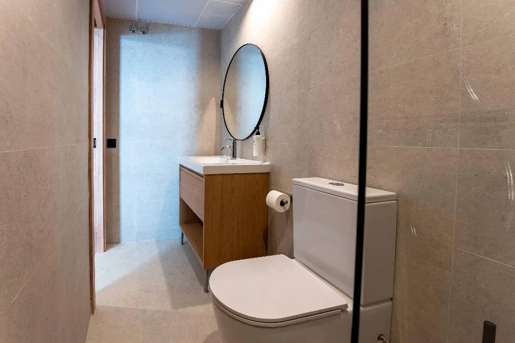 DOUBLE STANDARD Room, easyHotel Madrid Alcala, Madrid
