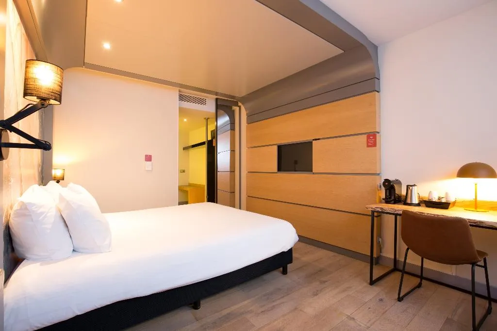DOUBLE COMFORT Room, Leonardo Hotel Almere City Center, Amsterdam