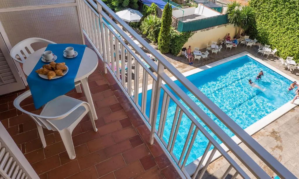 Double or Twin SUPERIOR Room, Checkin Pineda, Costa Brava