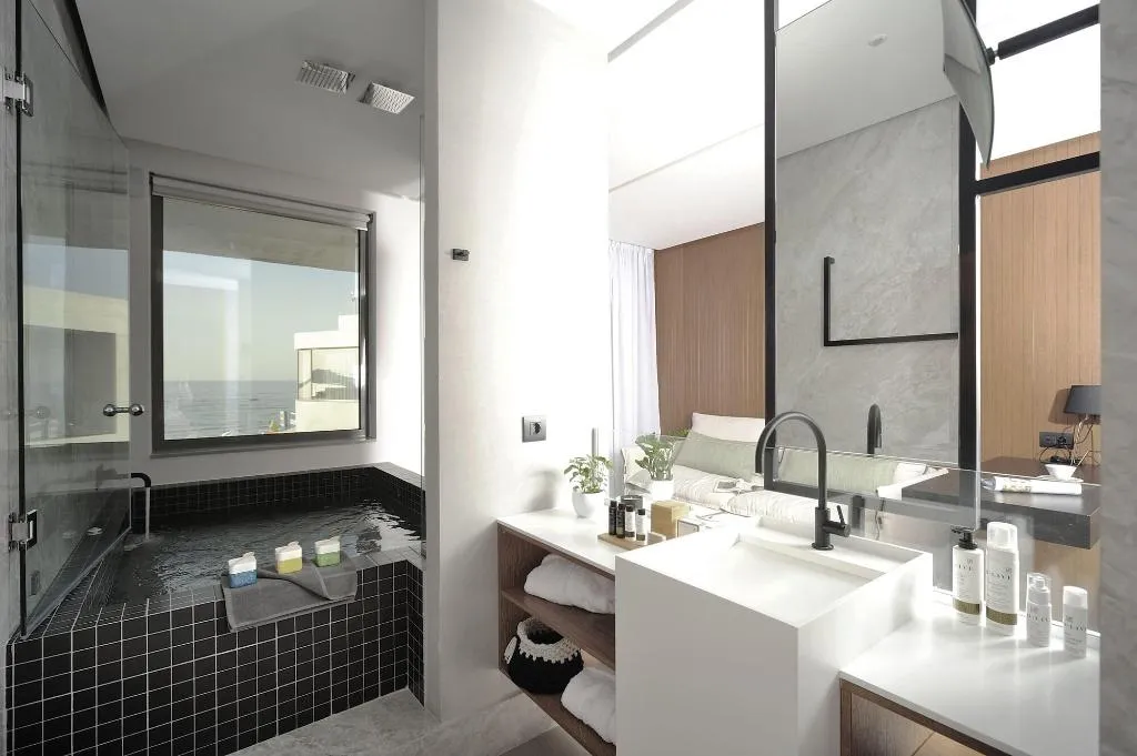Room, Dyo Suites, Crete