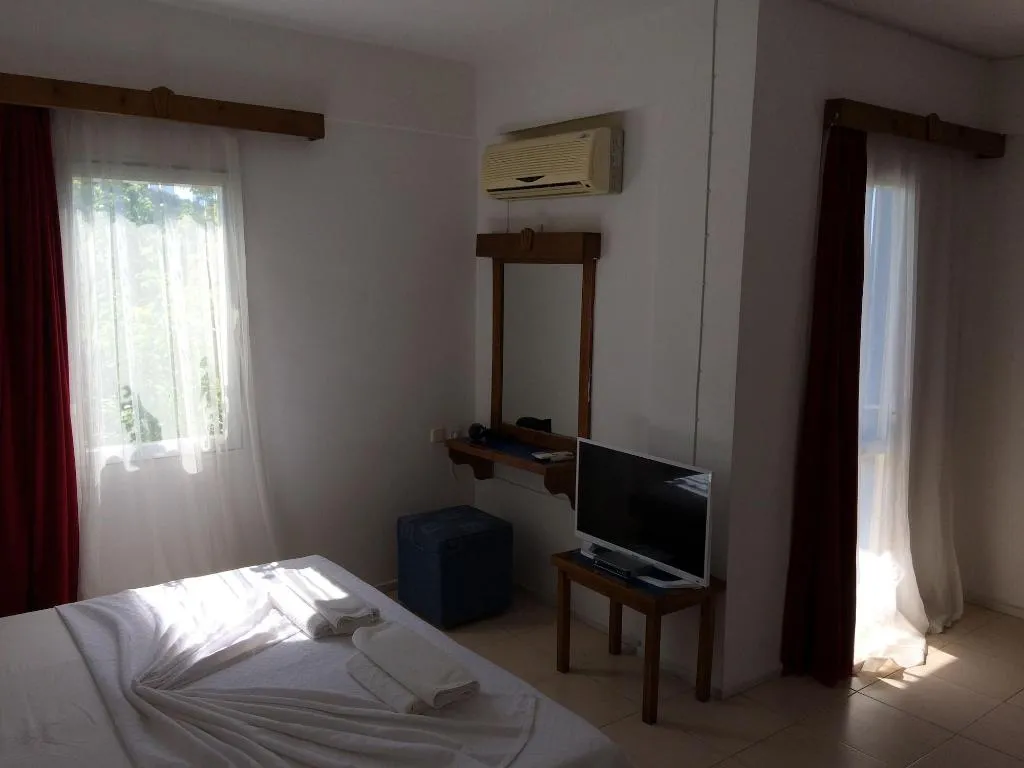 Room, Marigold Apart, Izmir