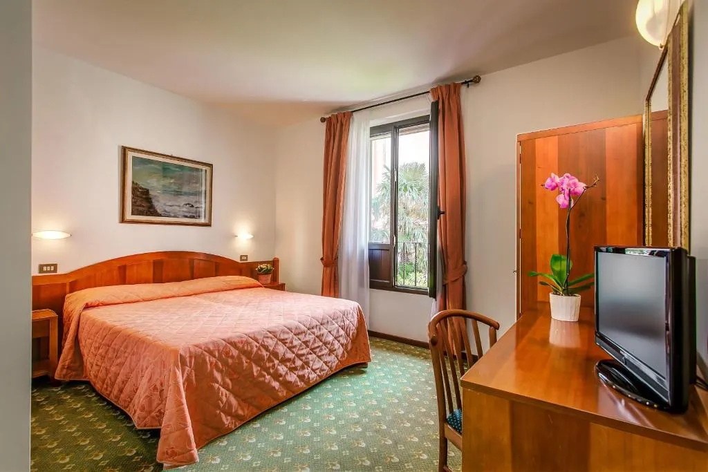 Room, Hotel Arno Bellariva, Florence