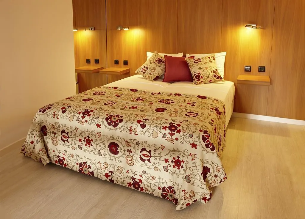 Room, Casa das Aguarelas, Lisbon