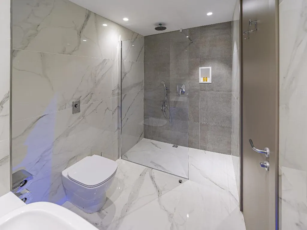 DOUBLE QUEEN SIZE BED Room, Mercure St. Julian's Malta, Malta