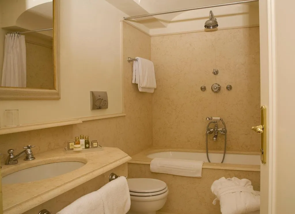 JUNIOR SUITE DUPLEX Room, Grand Hotel Majestic, Milan