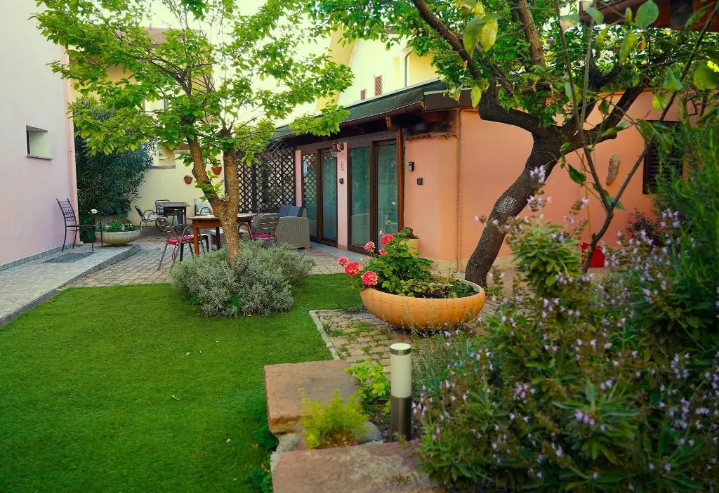 Terrace, Flowery Inn Villa, Alghero