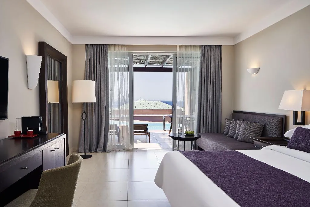 Double or Twin WITH PRIVATE POOL Room, Atlantica Belvedere Resort, Kos