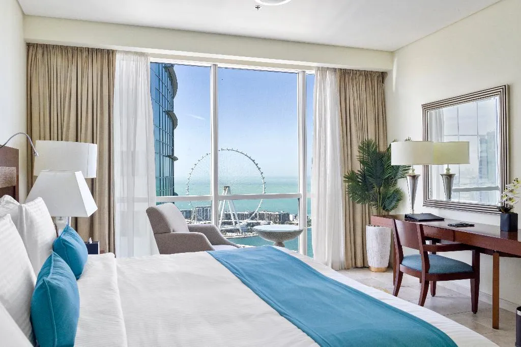 APARTMENT THREE BEDROOMS Room, Blue Beach Tower The Walk JBR Dubai (ex JA Oasis), Dubai