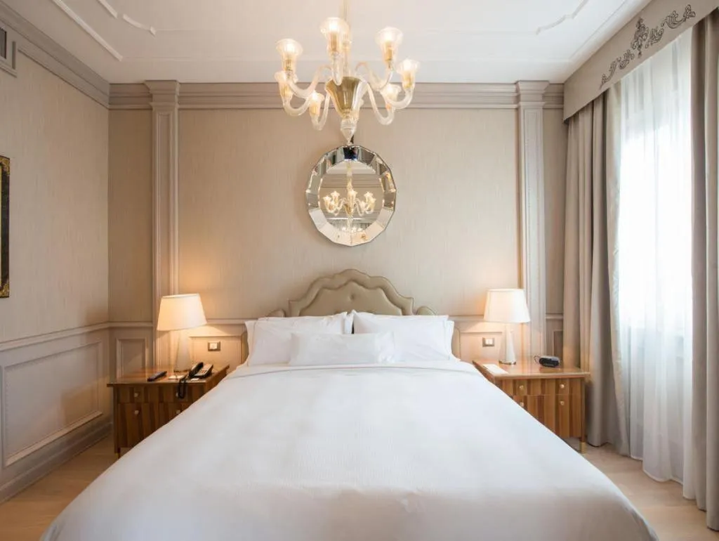DOUBLE DELUXE KING BED Room, The Westin Excelsior, Florence